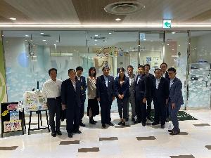 0907広島県議会 生活福祉保健委員会視察のお出迎え