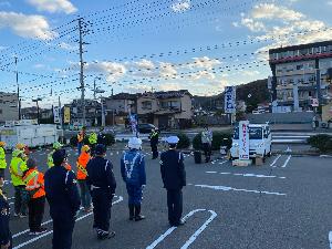 12.1冬の全国交通安全運動街頭啓発活動