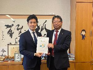 1.24 小林 史明 衆議院議員
