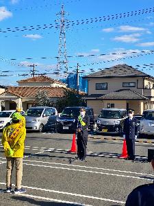 12.1 冬の全国交通安全運動街頭啓発活動