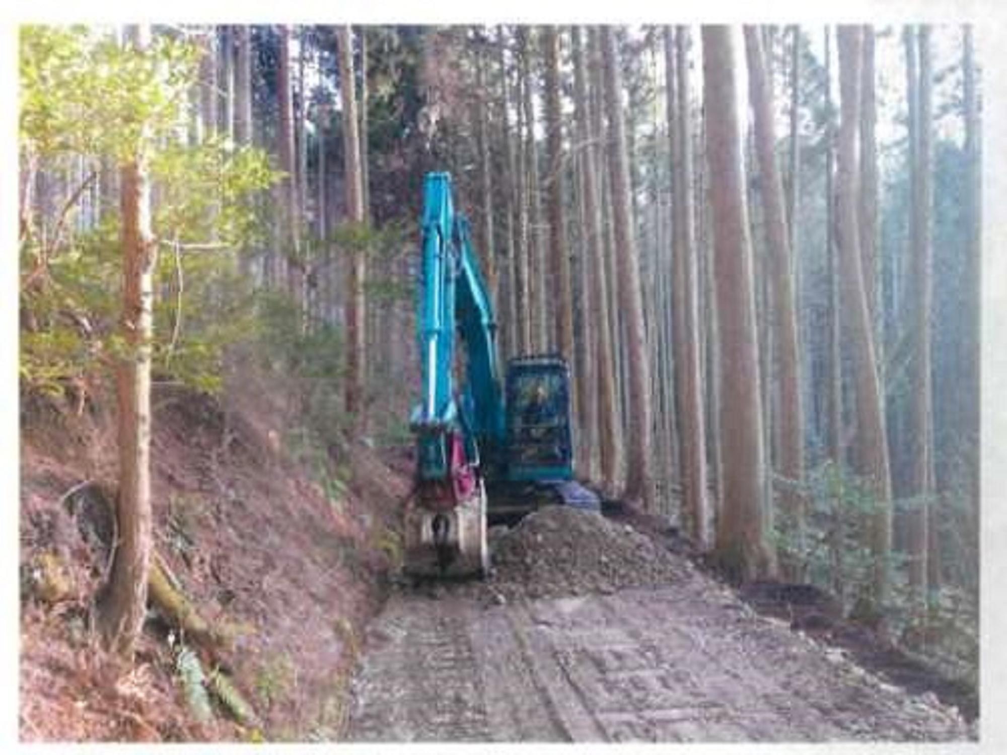 林道作業道整備中