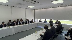 理事会の様子