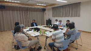 懇談会の様子
