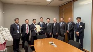 越智俊之参議院議員