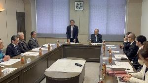 挨拶の様子