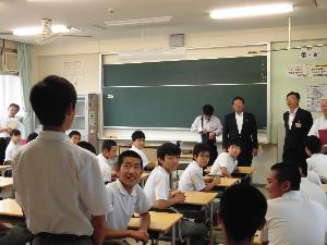 6.27府中市立第一中学校空調設備一部使用開始状況視察2