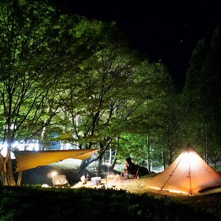 キャンプ夜