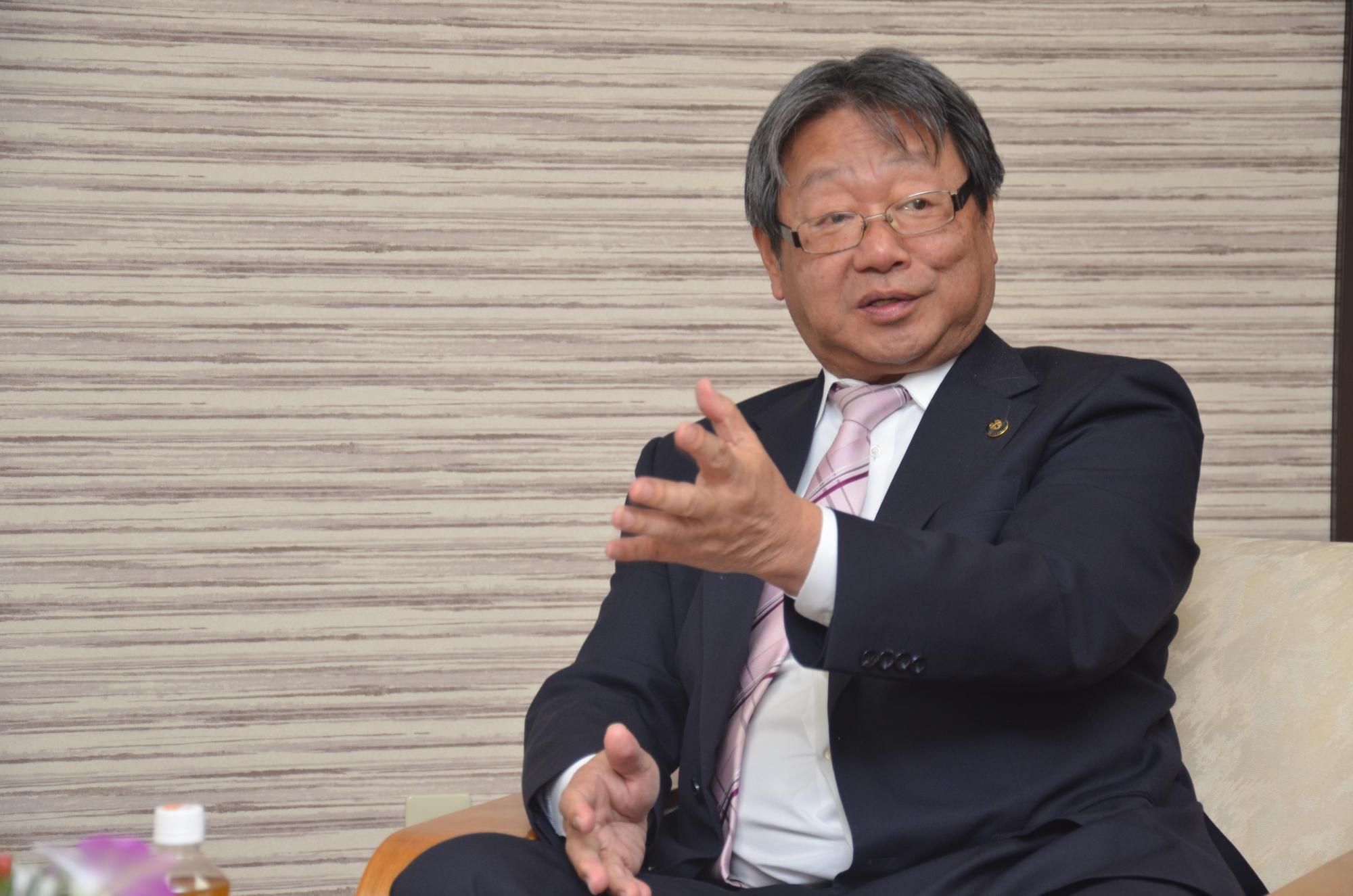 小野申人