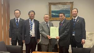 宮沢洋一 参議院議員