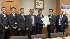 空本誠喜 衆議院議員