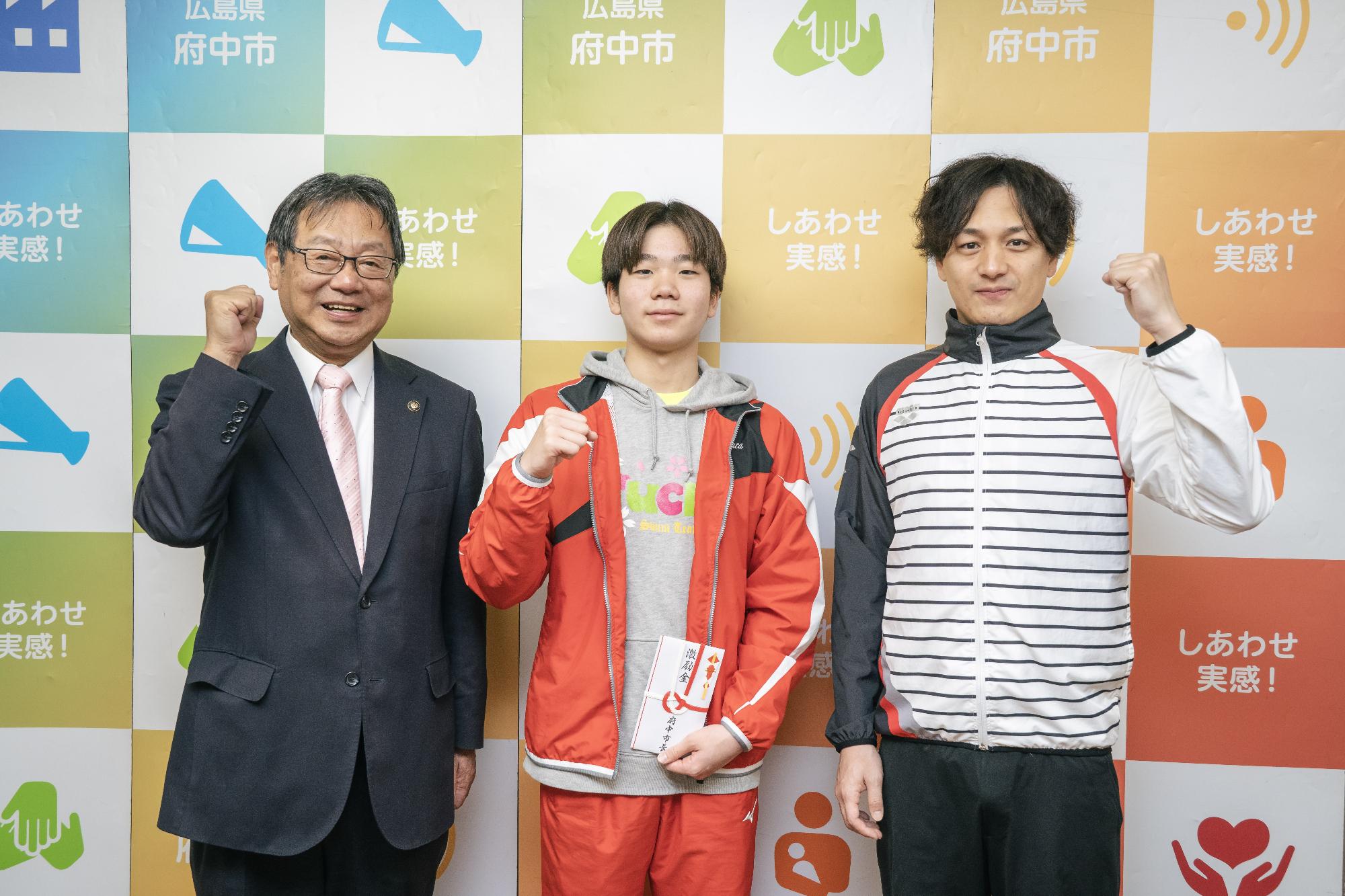 全国水泳競技大会出場選手