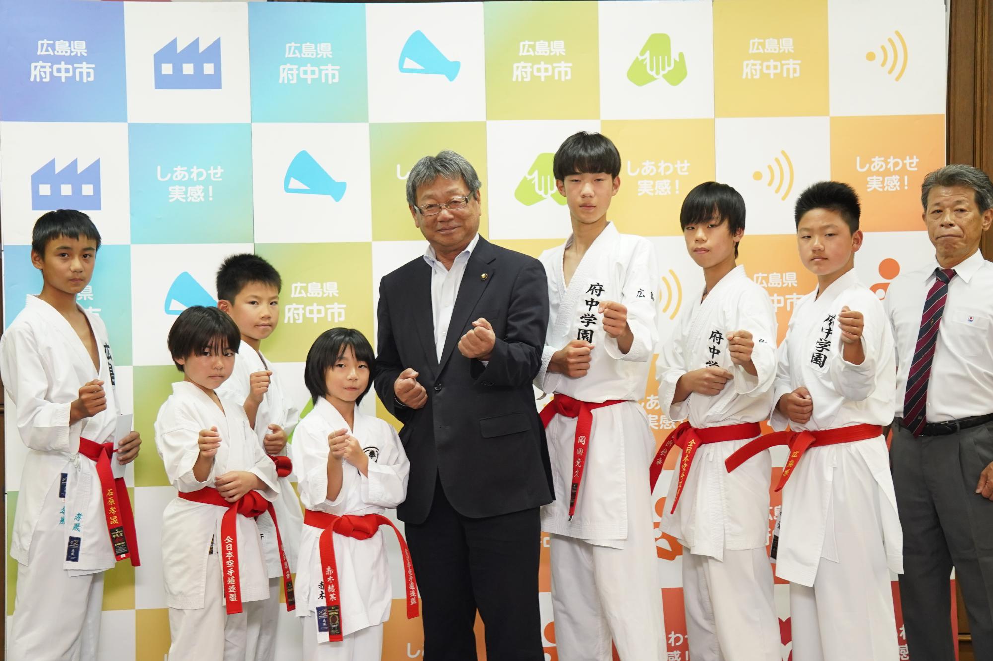 空手道選手権大会出場選手