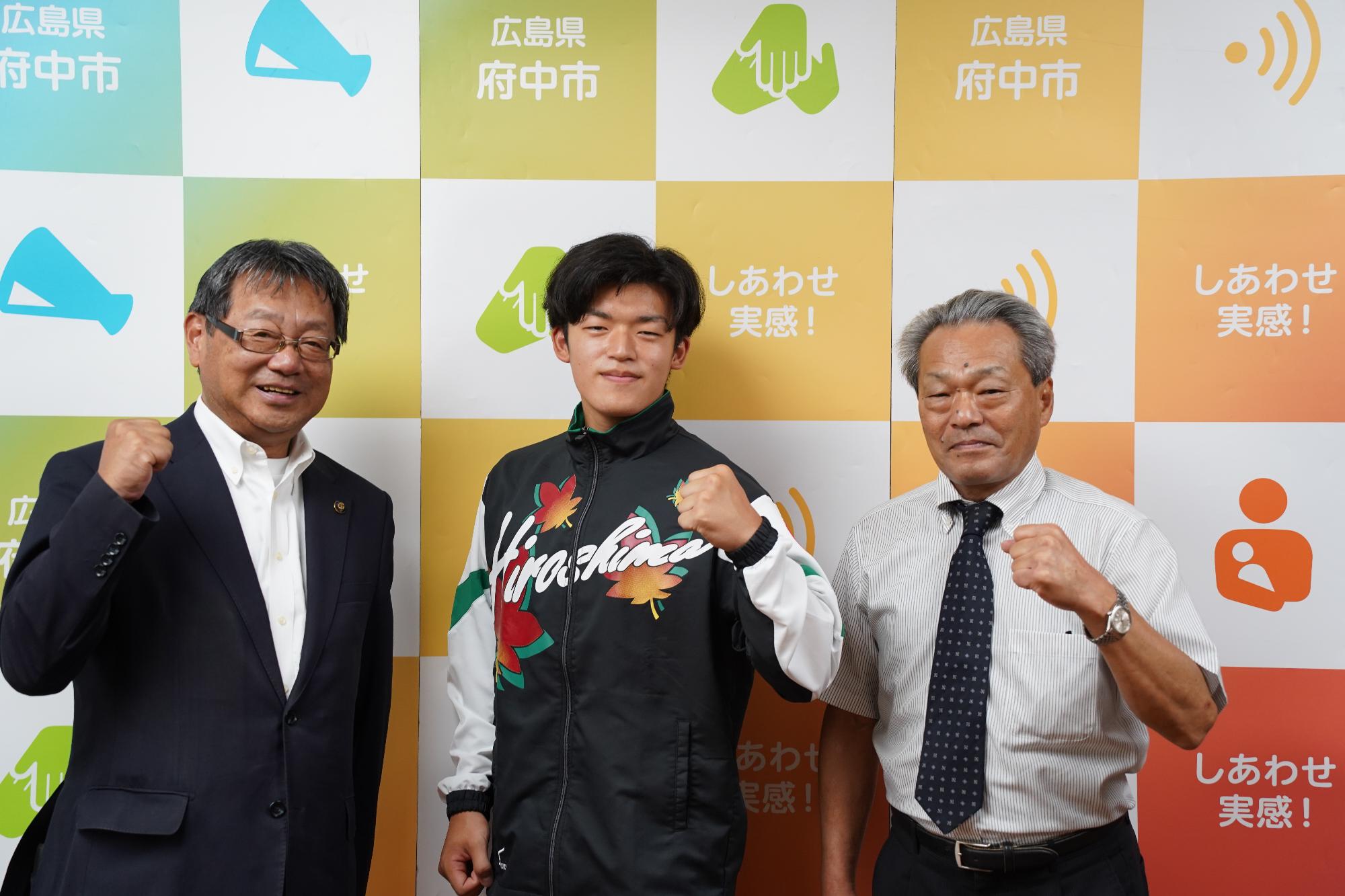 ウエイトリフティング競技出場選手