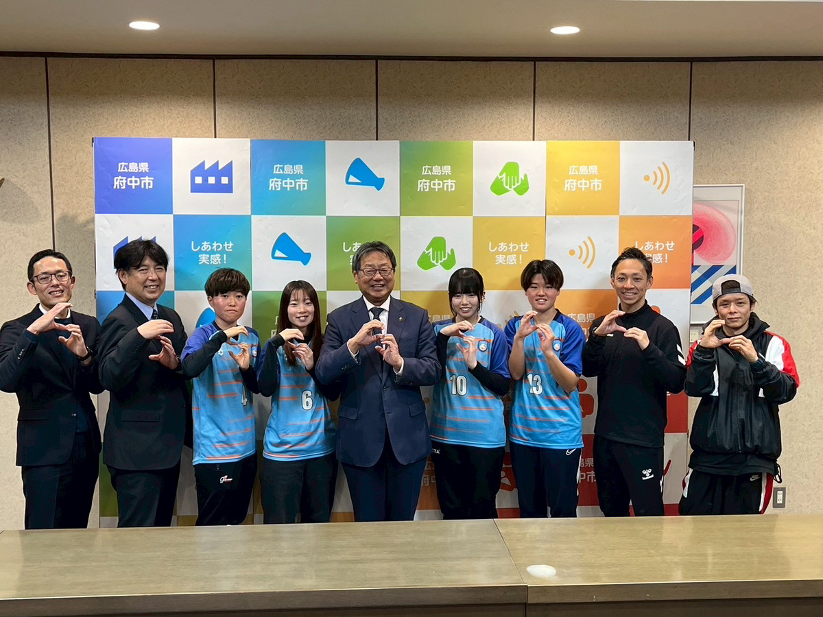 スフィーダ備後府中フットボールクラブの選手たち